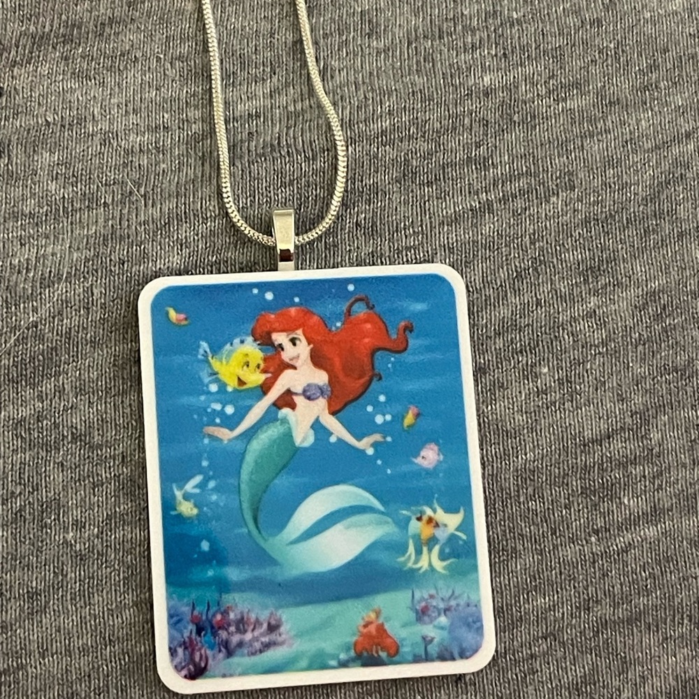 Ariel Pendant Necklace